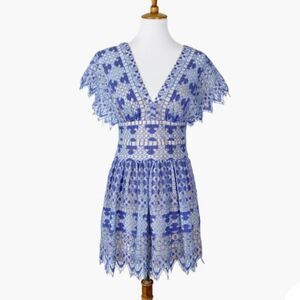 BCBGMaxAzria Taran Royal Blue Lace Plunge Neck Mini Dress with Pockets